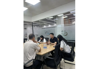江门健凯美容器材到访江门华企立方，共探制造业数字化出海新路径